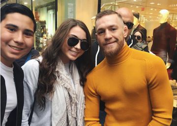 Conor McGregor humilla a una fan y ella le devuelve el golpe