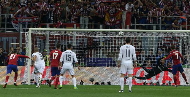 Griezmann falla el penalti en la final de Champions.