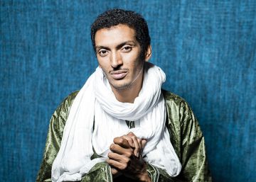 El cantante  y guitarrista Bombino.