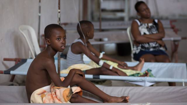 Cólera en el país de las emergencias