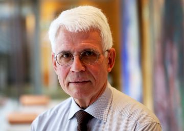 El f&iacute;sico Werner Hofmann, en la sede de la Fundaci&oacute;n BBVA en Madrid