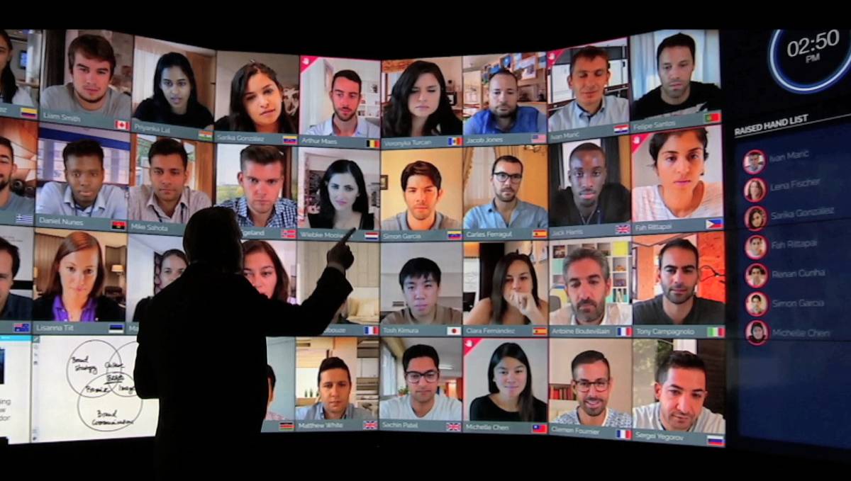 Clase a través de WOW Room en el IE.