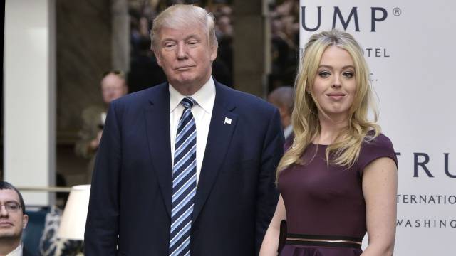 Donald Trump y Tiffany Trump.