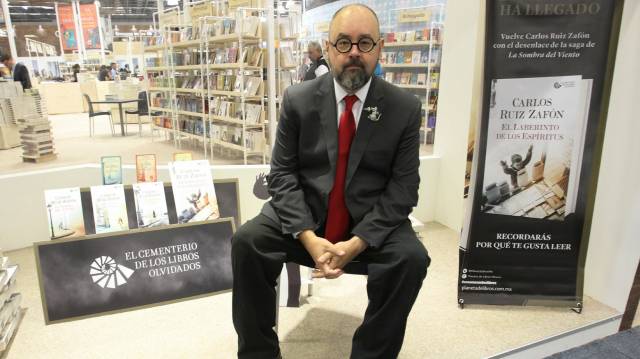 Carlos Ruiz Zafón, ayer en la FIL.