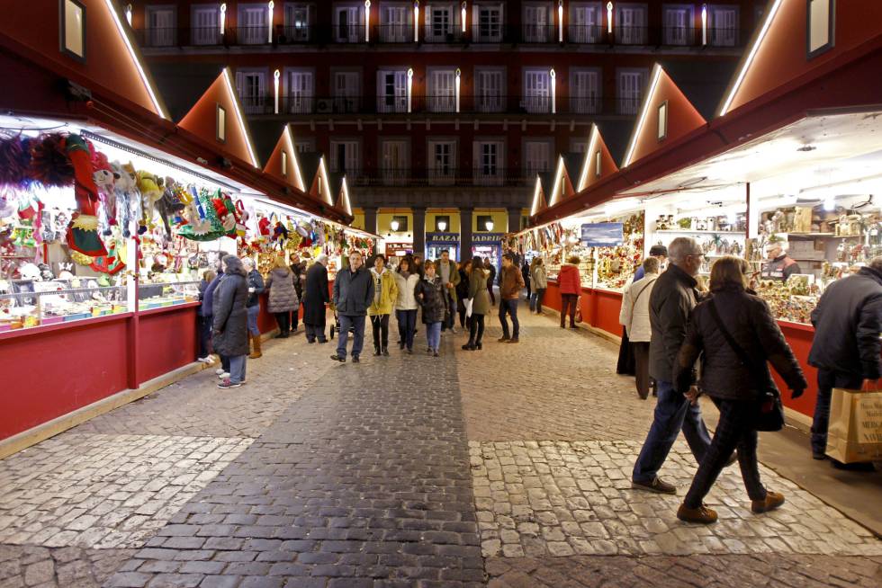 Resultado de imagen de mercadillo navidad plaza mayor
