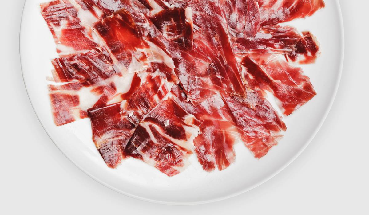 Que no le engañen: algunos de los mejores jamones del mundo son de pata blanca