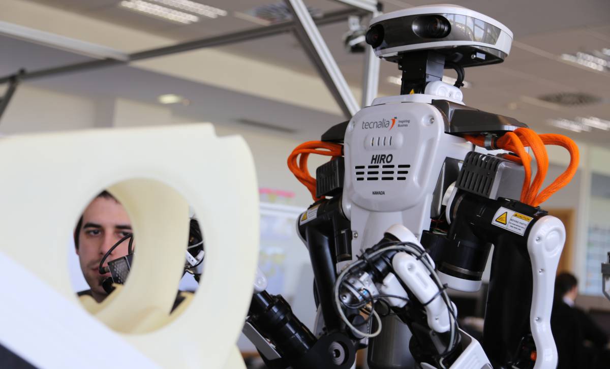 Hiro, 'cobot' humanoide japonés fabricado por Industrias Kawada.