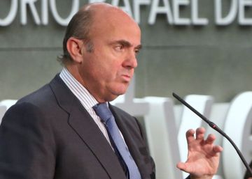 El ministro de Economia Luis de Guindos, en una conferencia el lunes