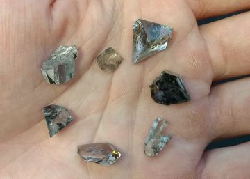 Una muestra de las esquirlas, o trozos sobrantes del tallado de un gran diamante.