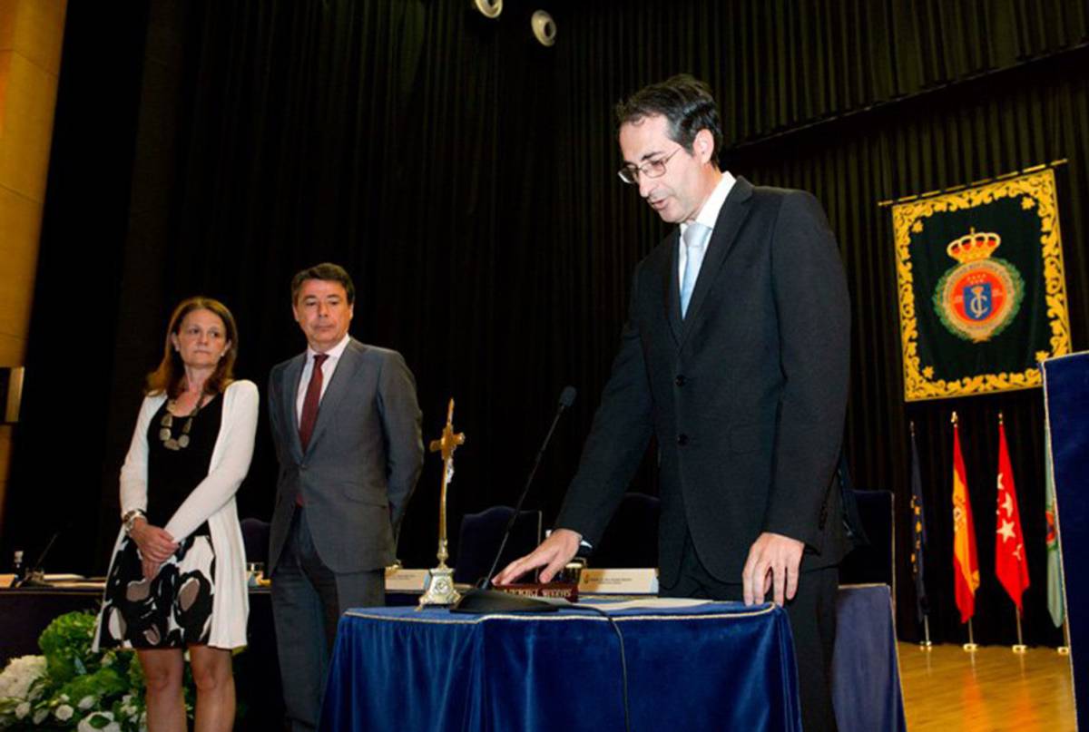 Toma de posesi&oacute;n de Fernando Su&aacute;rez como rector de la Universidad Rey Juan Carlos, en 2013