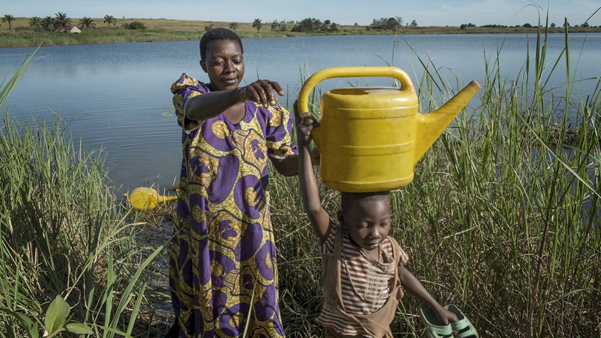Con ellas llegó el agua
