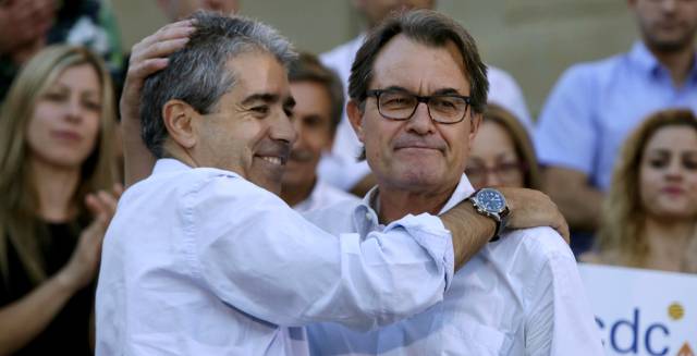 Francesc Homs (l) and Artur Mas.