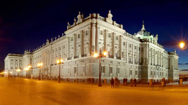 Relicarios y dagas nazaríes: una ruta por el Madrid de los Austrias