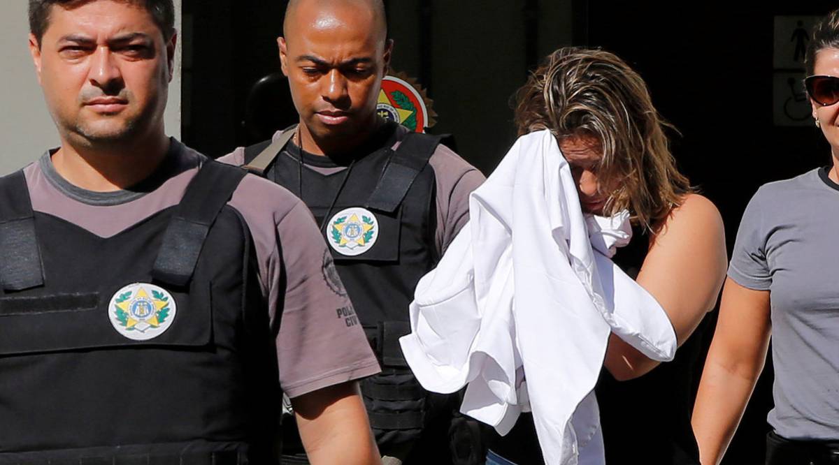 La esposa del embajador griego, detenida por la policía.