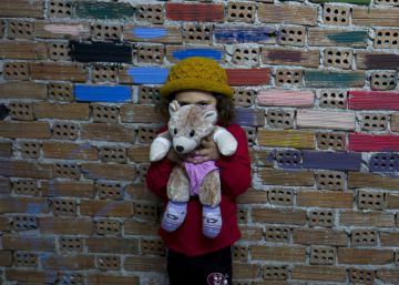 Menores no acompañados: las nuevas almas vagabundas de Atenas