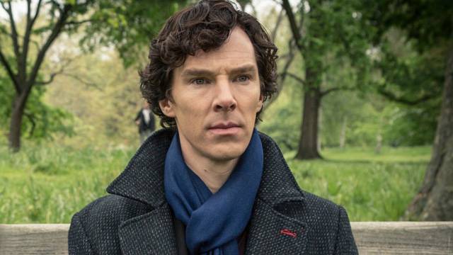 Benedict Cumberbatch, como Sherlock.