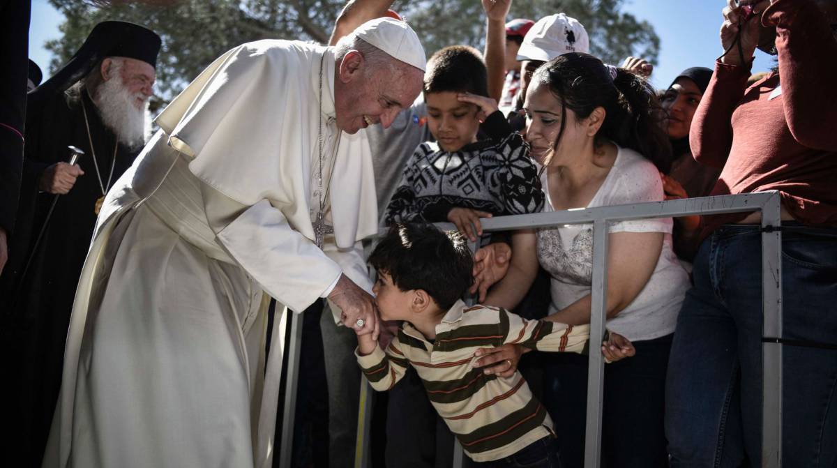 El papa Francisco durante su visita a la isla griega de Lesbos.