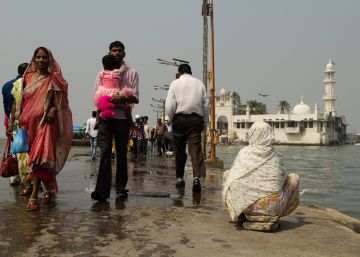Las mujeres han tenido prohibido el acceso al santuario interior de Ali Haji Durga, el templo musulm&aacute;n m&aacute;s famoso de Mumbai, hasta la reciente resoluci&oacute;n del Tribunal Supremo de India.