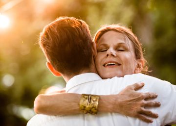 Visite mucho a su madre si quiere que viva más
