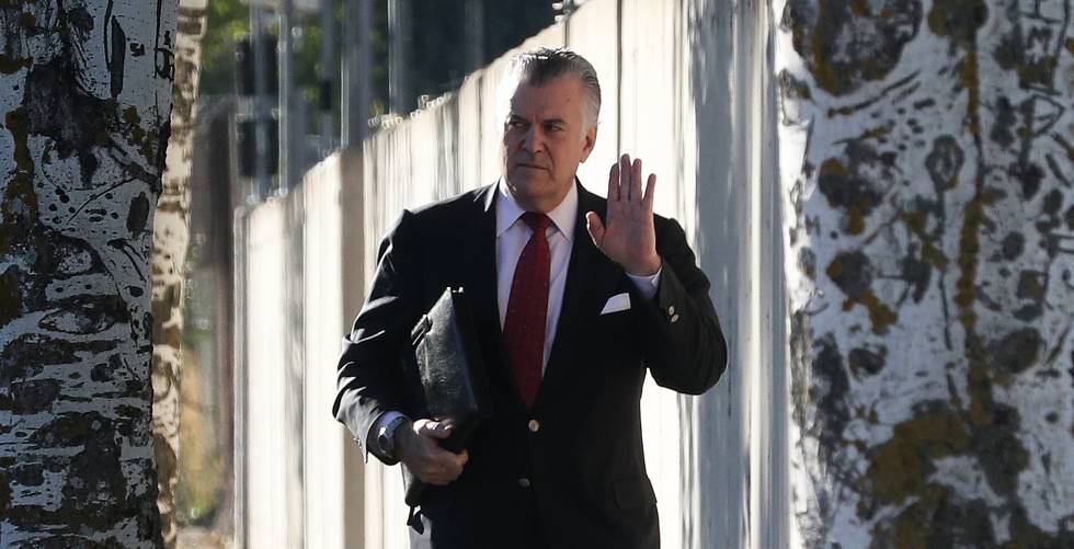 Luis Bárcenas, extesorero del PP, a su llegada a la sede de la Audiencia Nacional en San Fernando de Henares (Madrid)