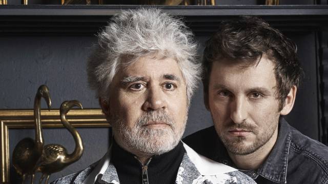 Pedro Almodóvar y Raúl Arévalo.