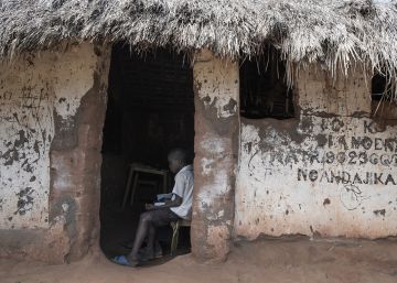 República Democrática del Congo lucha contra el analfabetismo