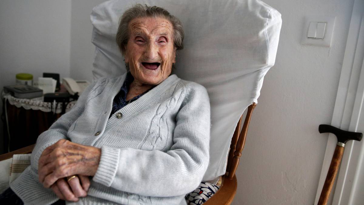 Maria Josefa Guillén, de 103 años, en su casa de Cazalla de la Sierra.