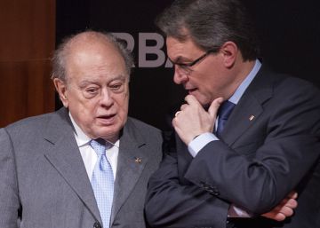 Jordi Pujol y Artur Mas en el encuentro que se celebr&oacute; en la sede de la editorial RBA.
