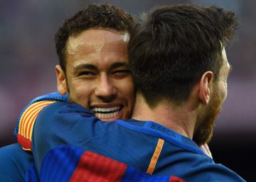 Barcelona's Argentinian forward Lionel Messi (R) celebrates a goal with Barcelona's Brazilian forward Neymar during the Spanish league football match FC Barcelona vs Athletic Club Bilbao at the Camp Nou stadium in Barcelona on February 4, 2017.  AFP PHOTO  LLUIS GENE