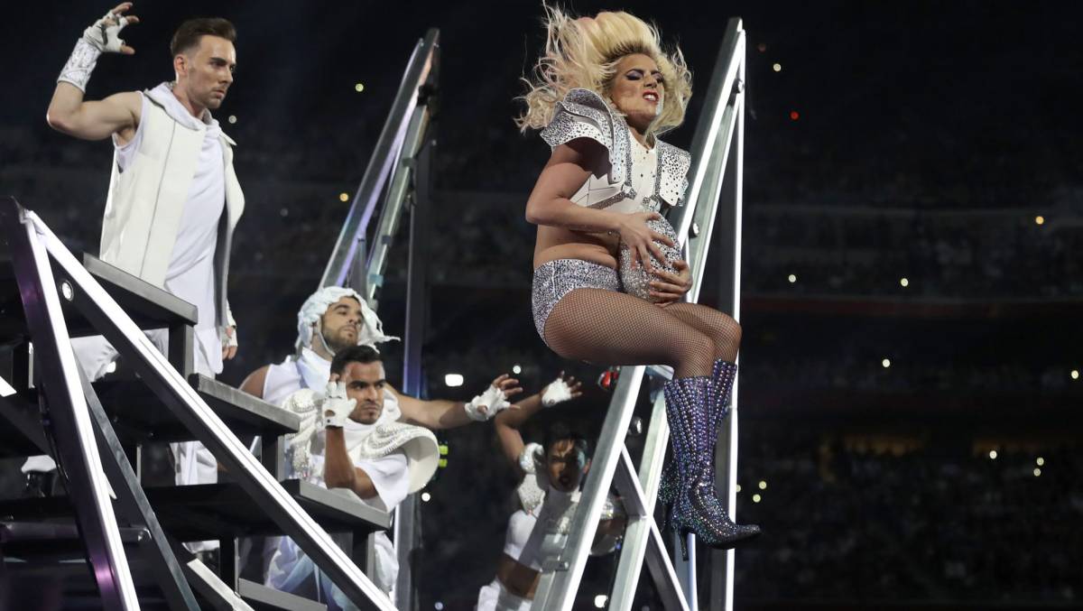 Singer Lady Gaga jumps off the stage as she performs during the halftime show at Super Bowl LI between the New England Patriots and the Atlanta Falcons in Houston, Texas, U.S., February 5, 2017. REUTERSAdrees Latif TPX IMAGES OF THE DAY
