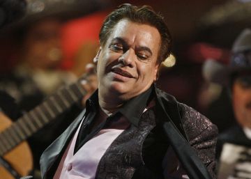 Juan Gabriel, en un concierto en 2009.