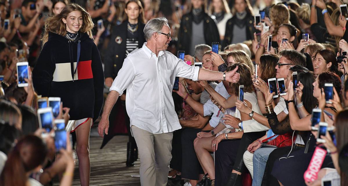 Gigi Hadid Y Tommy Hilfiger, en la pasada semana de la moda de Nueva York. 