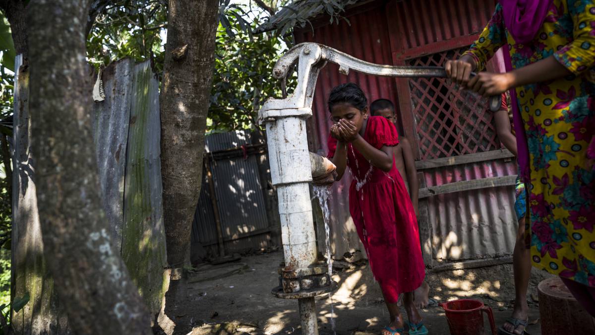 El agua envenenada de Bangladesh
