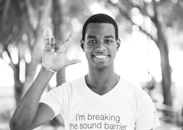 Los sordos que pueden escuchar a las ballenas