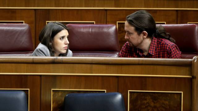 Montero y Iglesias en el Congreso.