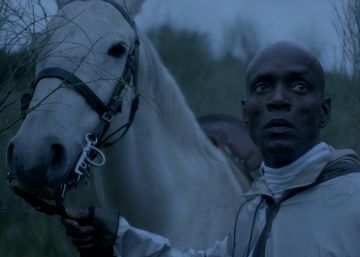 El mejor videoclip del año recorre a caballo un Madrid de ciencia ficción de bajo coste