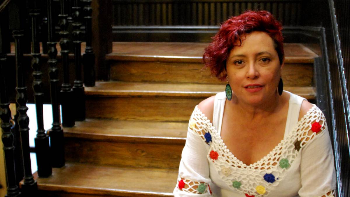 “Detrás de cada prenda tejida en El Salvador hay una historia de explotación”