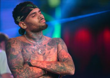 La bajada a los infiernos de Chris Brown, el rapero más tóxico
