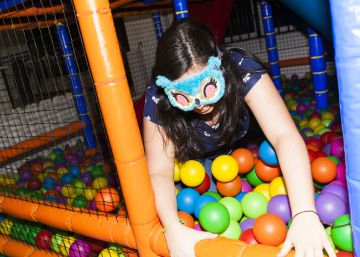 El primer chiquipark para adultos (con bar) de España