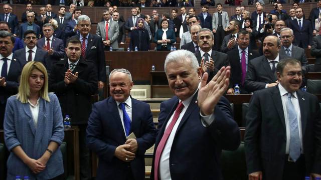 El primer ministro turco, Binali Yildirim, en el Parlamento.