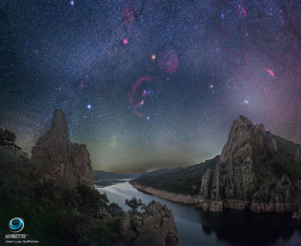 El cielo estrellado del parque nacional de monfrag e foto for La camera del cielo