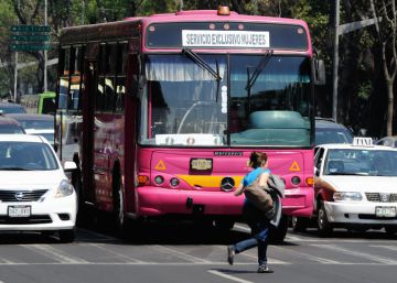 Siete ideas para acabar con el acoso a las mujeres en el transporte público
