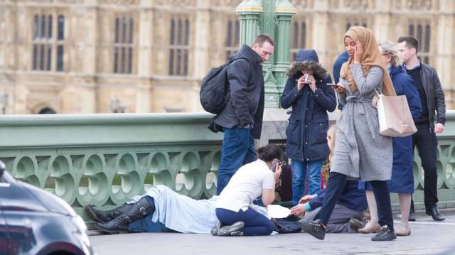 Si ves algo raro en esta foto son tus sesgos