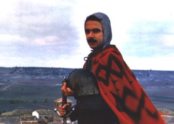 La mejor foto de Aznar no es la de las Azores: recuperamos su sesión como Cid Campeador