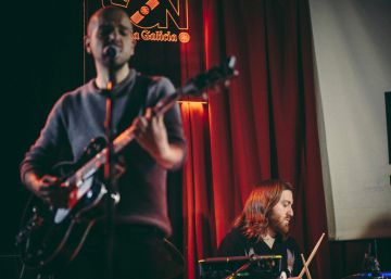 Pájaro Sunrise visita el Oh! My LOL SON Estrella Galicia más futbolero