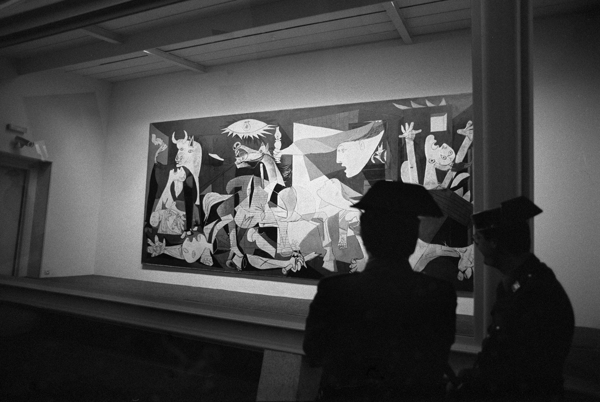 Transición El ‘Guernica’ vuelve a gritar contra el horror Opinión