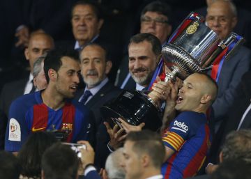 “Muchos catalanes hemos sentido vergüenza por los insultos al himno”