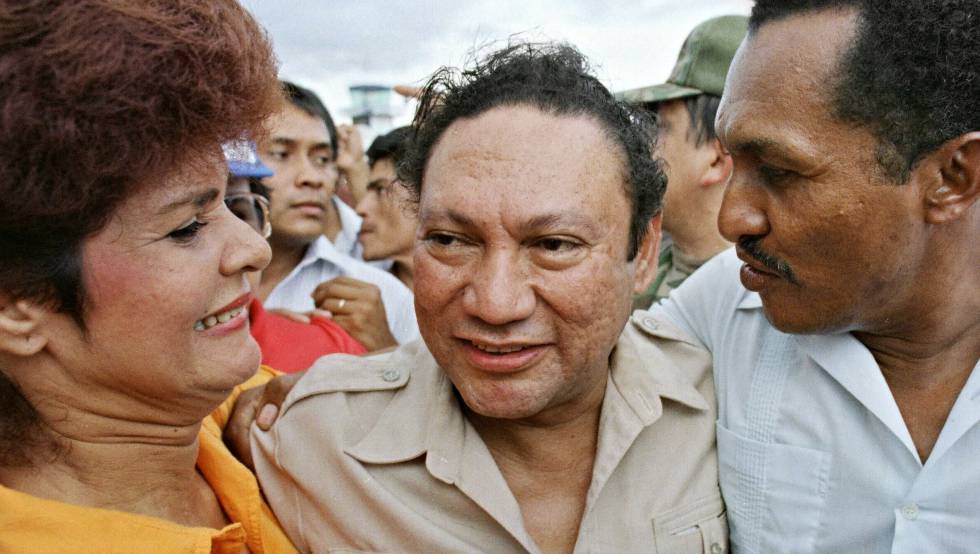 Manuel Antonio Noriega en junio de 1987.