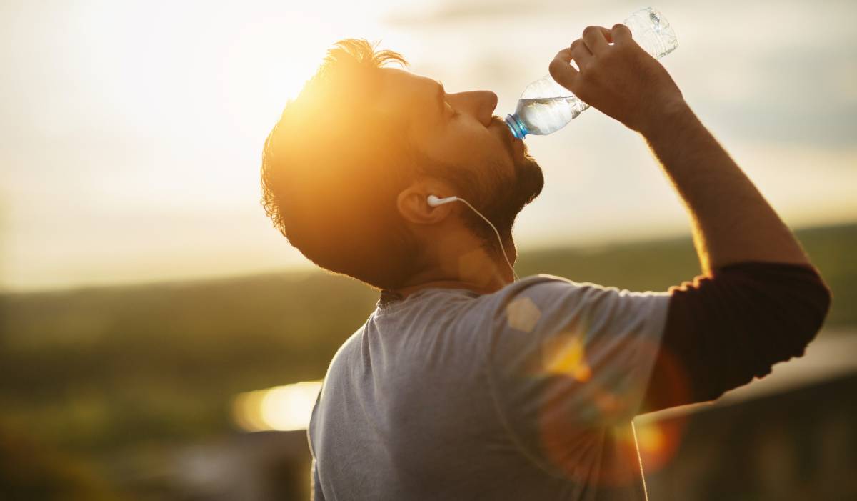 Así cambiará su cuerpo cuando beba suficiente agua
