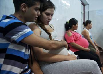 Uno de cada seis niños en Argentina tiene una madre adolescente
